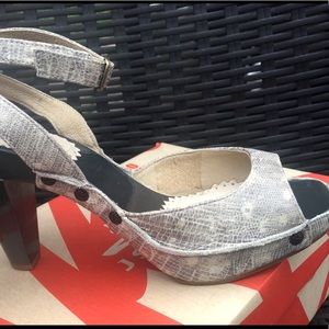 J Shoes Snakeskin Heels w/ Ankle Strap - Ex Cond!